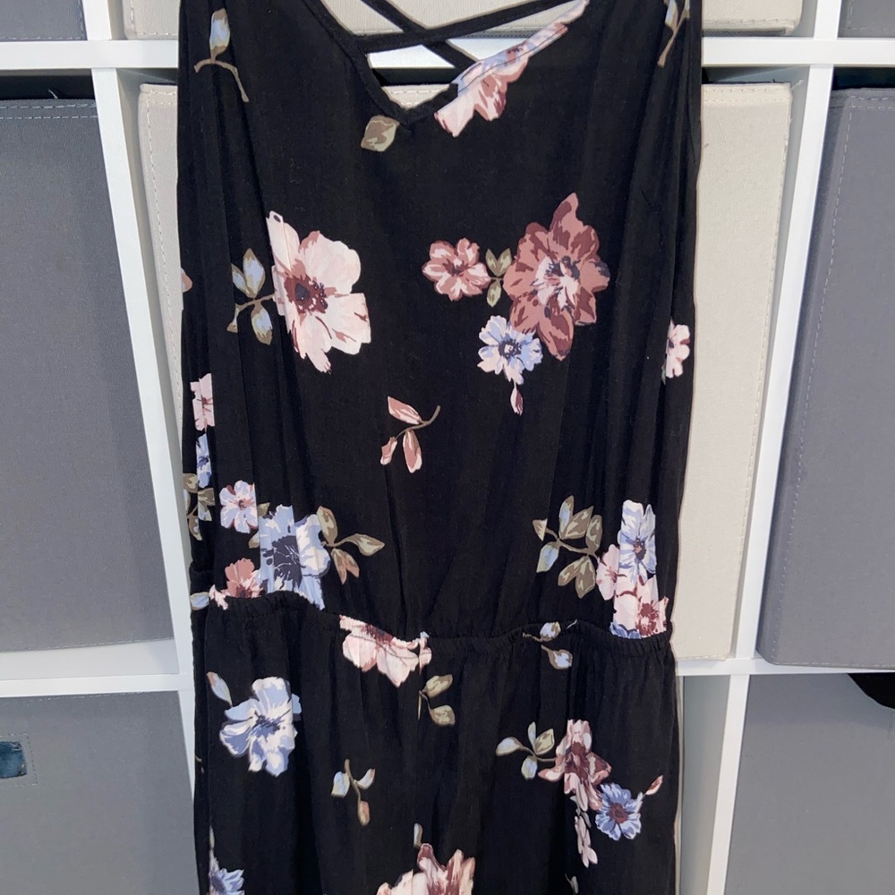 Romper - Picture 2 of 4